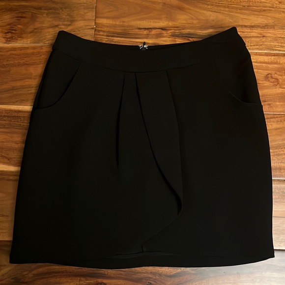 Mini Black Skirt - Picture 1 of 2